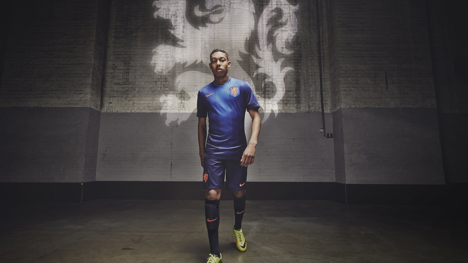 詹姆斯·奥康纳的配合能力，使袋鼠队进攻更加多变，詹姆斯奥康纳自然的理由