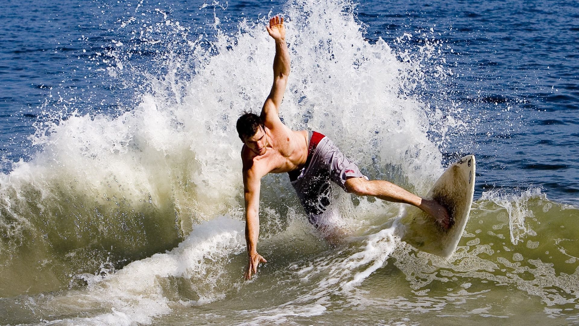 绝杀“足球魔术师”系列：点燃比赛的最后一刻，足球场上的魔术师